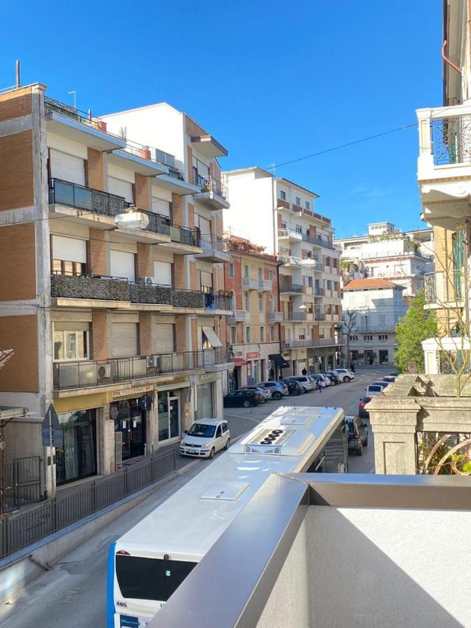 Nuovo E Centralissimo Civitanova Marche Exterior foto